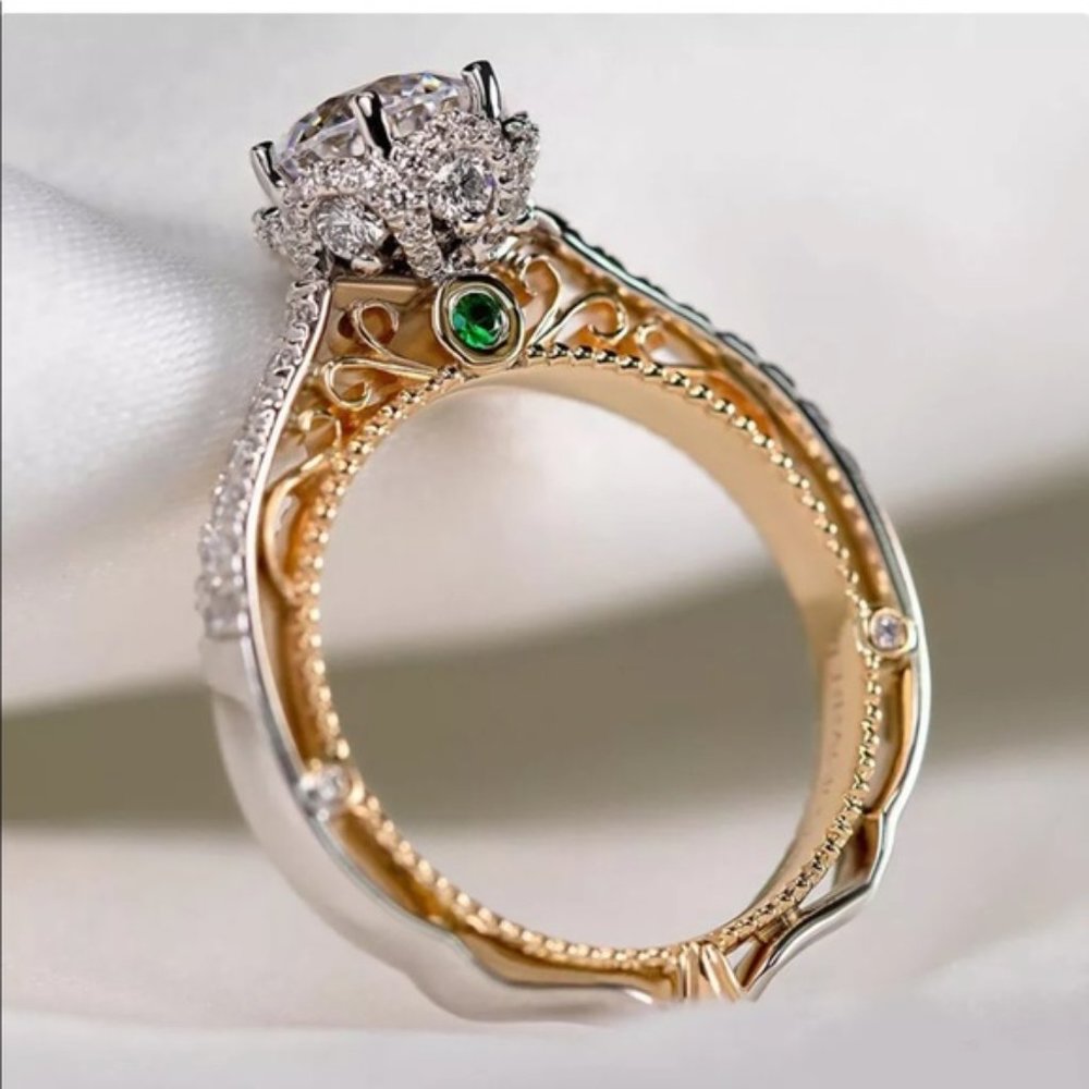Lovely 925 Silver Simulated White Sapphire Ring - Picture 6 of 12